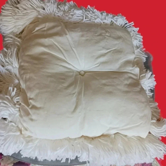 Pom pom tassel pillows  decoratives lot of 4 - Picture 2 of 9